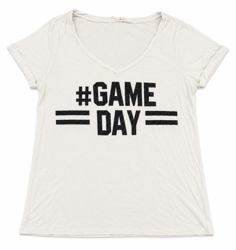 Coverstitched #Game Day Graphic V-Neck T-Shirt Women’s Large White Short Sleeve